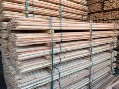 1.75in x 10ft DF Round Tree Stakes