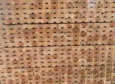 Ends of Grooved Packaging Stakes